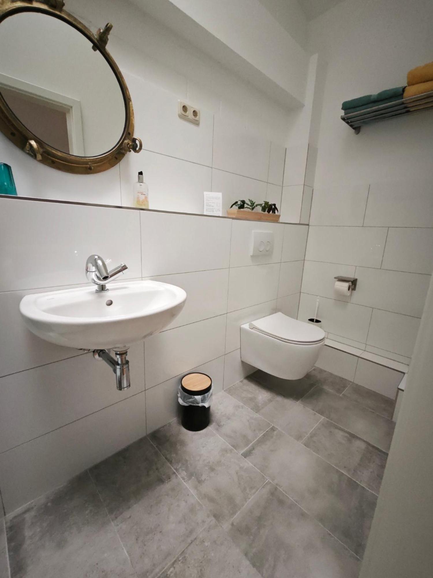 Mine Hotel Weilerswist Eksteriør billede